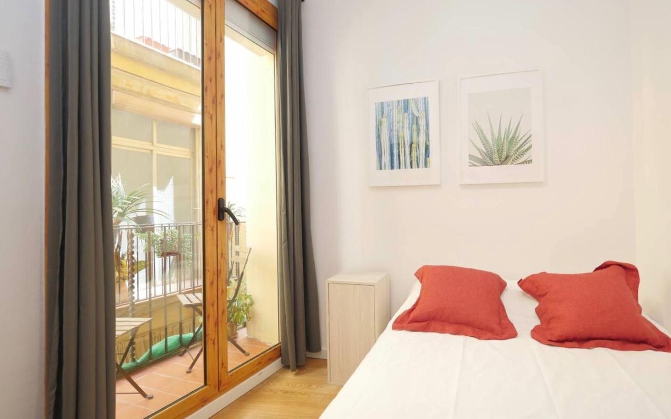Oasis Apartments & Studios Old Town Center Barcelona Luaran gambar