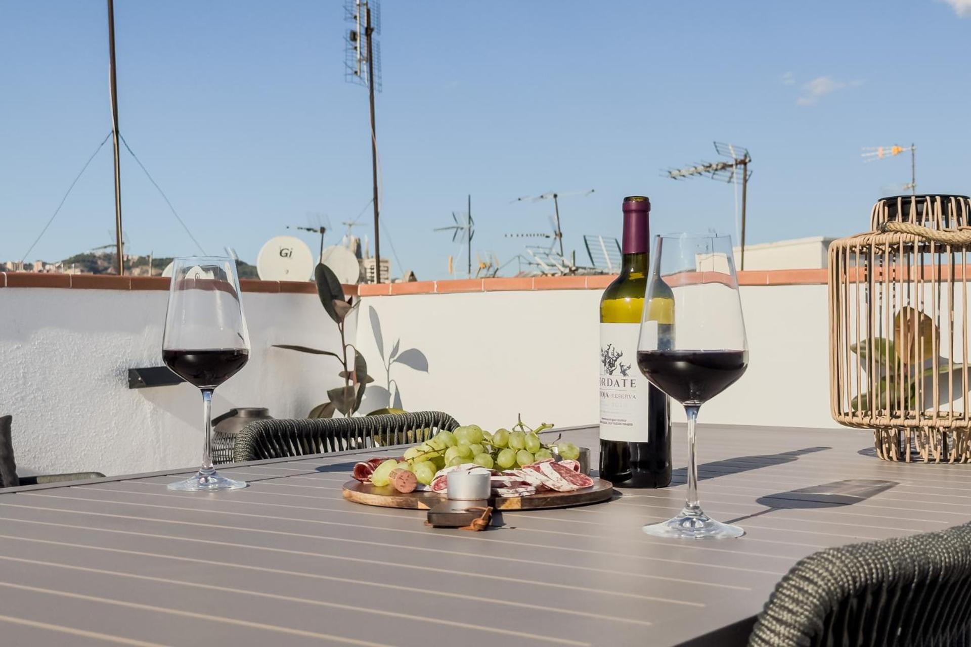 Oasis Apartments & Studios Old Town Center Barcelona Luaran gambar