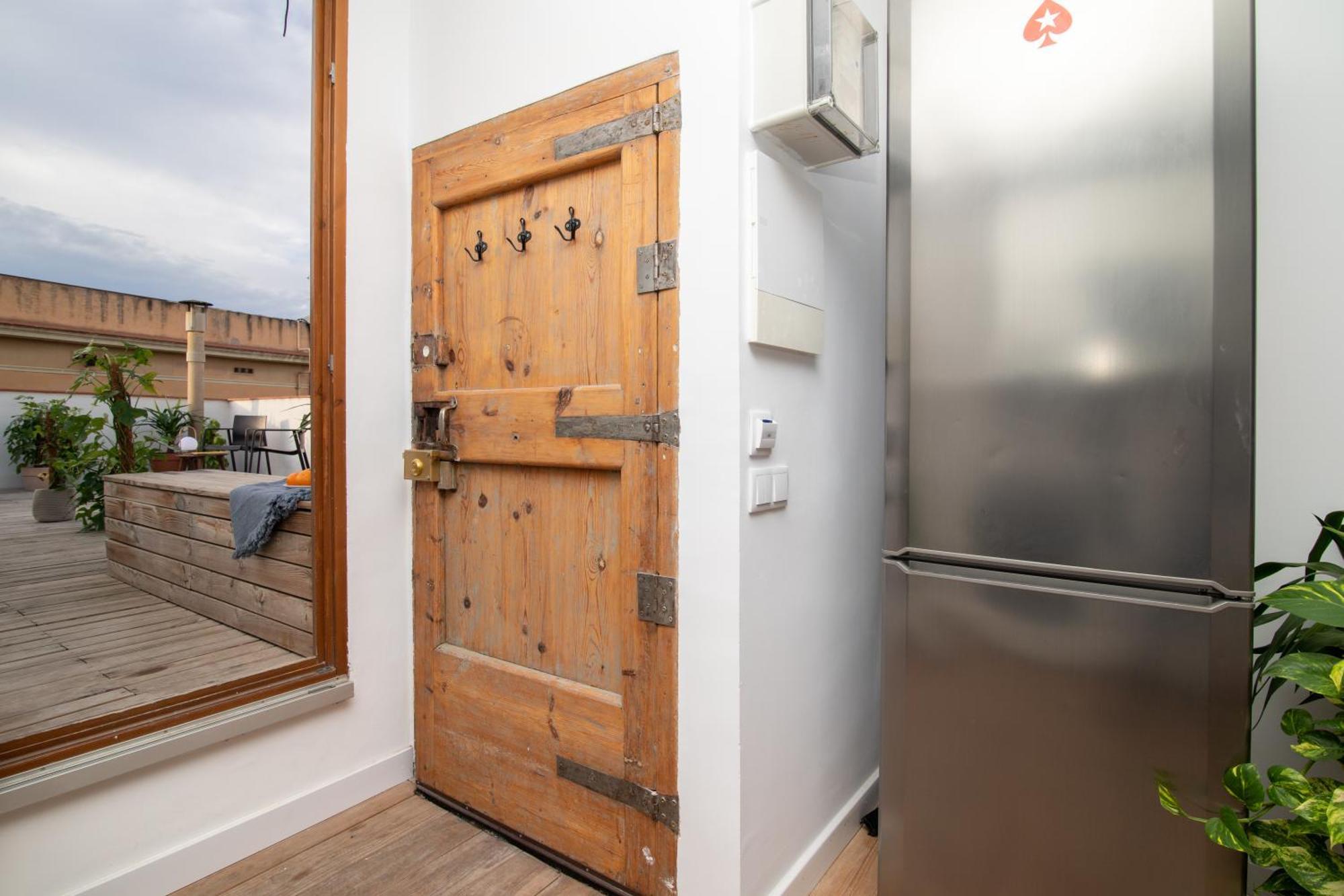Oasis Apartments & Studios Old Town Center Barcelona Luaran gambar